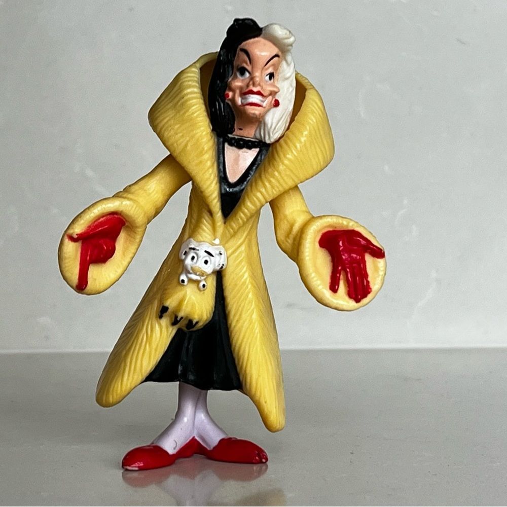 5/$20 McDonald's Happy Meal Toy Disney 101 Dalmatians Cruella Deville 1991